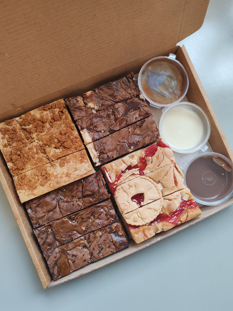 💕 Valentine's Brownie & Blondie dipping box