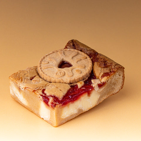 Jammie Dodger Blondie